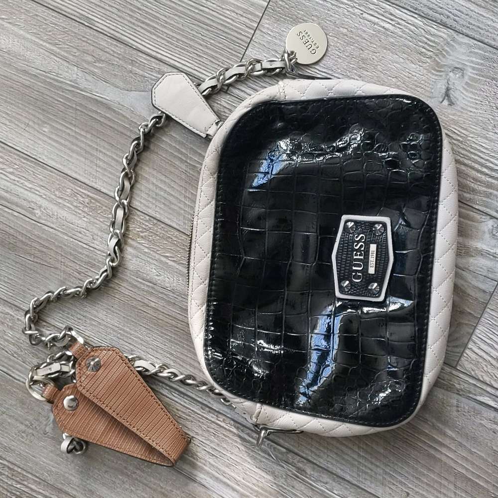 GUESS Crossbody Bag